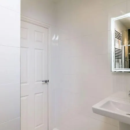 Prázdninový dům Carus Town House No 6 *